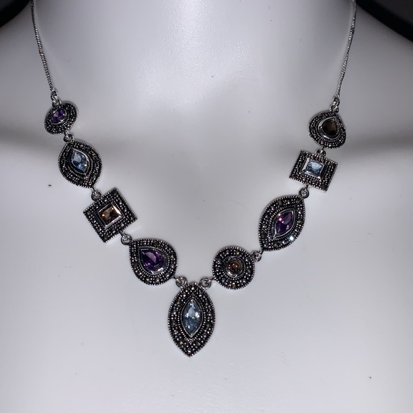 Beautiful Adjustable Necklace with Purple Stones - Picture 2 of 7